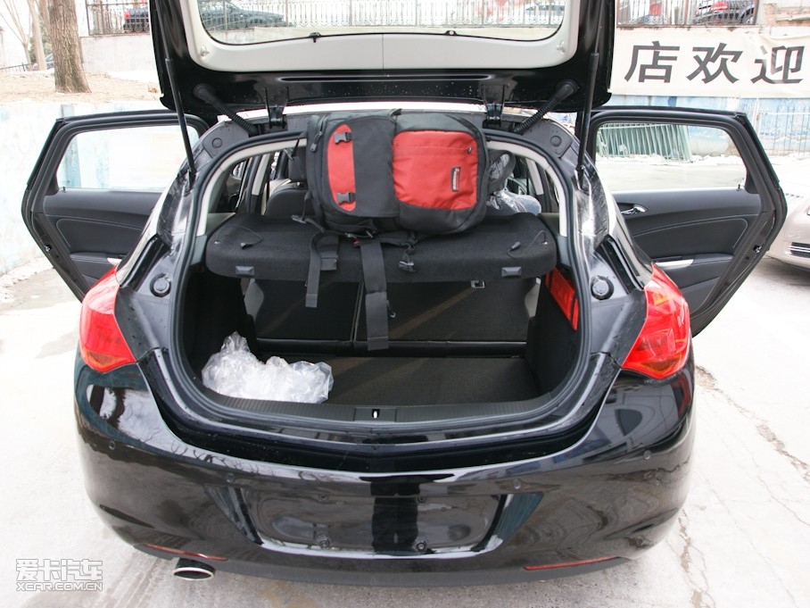 2010ӢXT 1.6T Ԅӕr\Ӱ