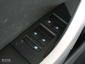 2010款1.8L 自动时尚版 中控区