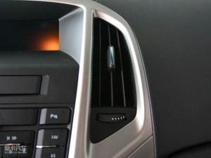 2010款1.8L 自动时尚版 空调出风口
