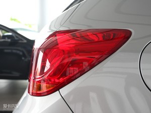 2010款1.8L 自动时尚版 细节外观
