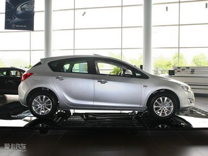 2010款1.8L 自动时尚版 整体外观