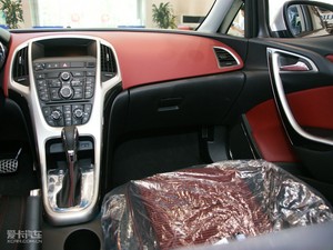 2010款1.6T 自动新锐运动版 中控区