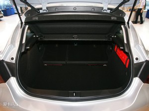 2010款1.6T 自动新锐运动版 空间座椅