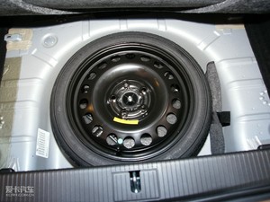 2010款1.6T 自动新锐运动版 空间座椅