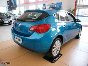 2010款1.8L 自动豪华版 整体外观