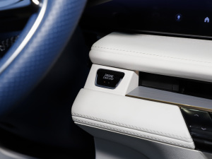 2024AvenirS  6 п؅^