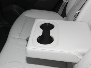 2024Plus AvenirS g