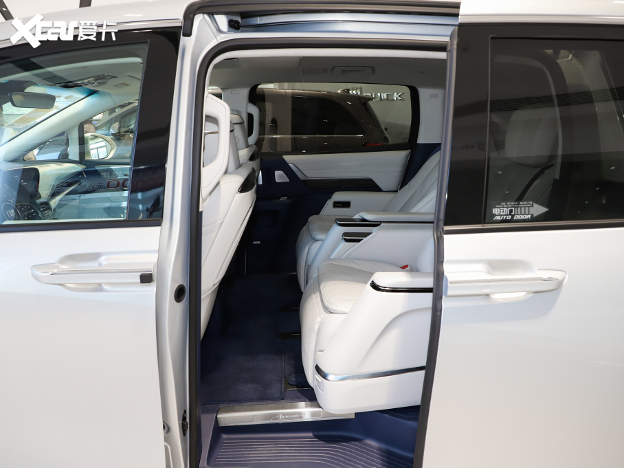 2025�����o 2.0T �����N����