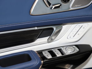 20252.0T N(yn) п؅^(q)