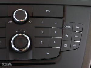 2009款2.0T 豪华运动版 中控区