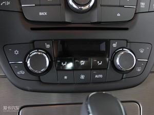 2009款2.0T 豪华运动版 空调调节