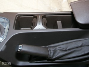 2010款2.4L 舒适版 中控区