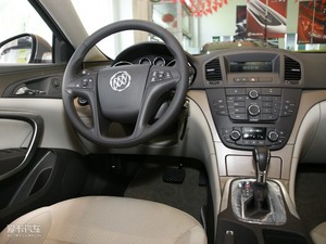 2010款2.4L 舒适版 中控区