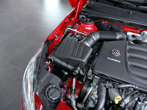 2010款2.0T 豪华运动版 其它