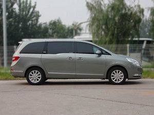 2011款3.0L 旗舰型 整体外观