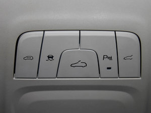 2011款3.0L 旗舰型 空间座椅