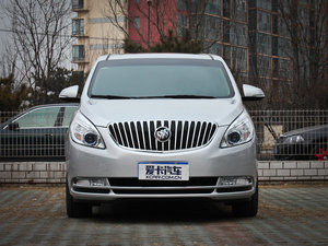 2011款3.0L 旗舰型 正前