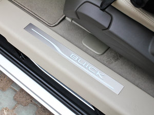 2011款3.0L 旗舰型 空间座椅
