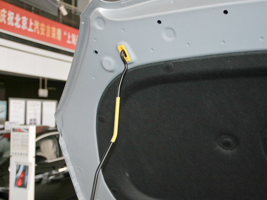 2010ӢGT 1.6T ԄJ\Ӱ            