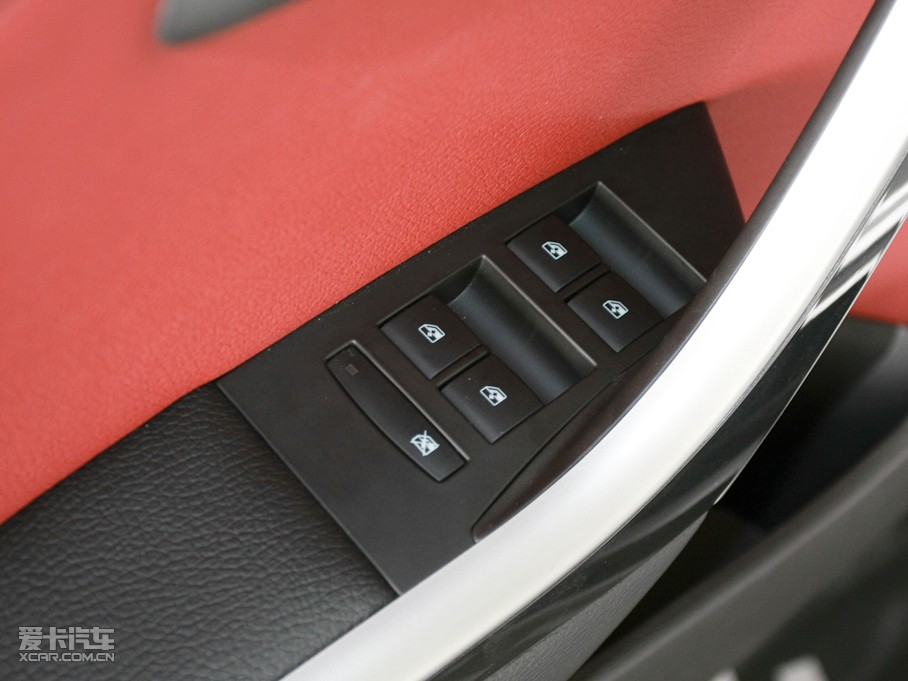 2010ӢGT 1.6T ԄJ\Ӱ            