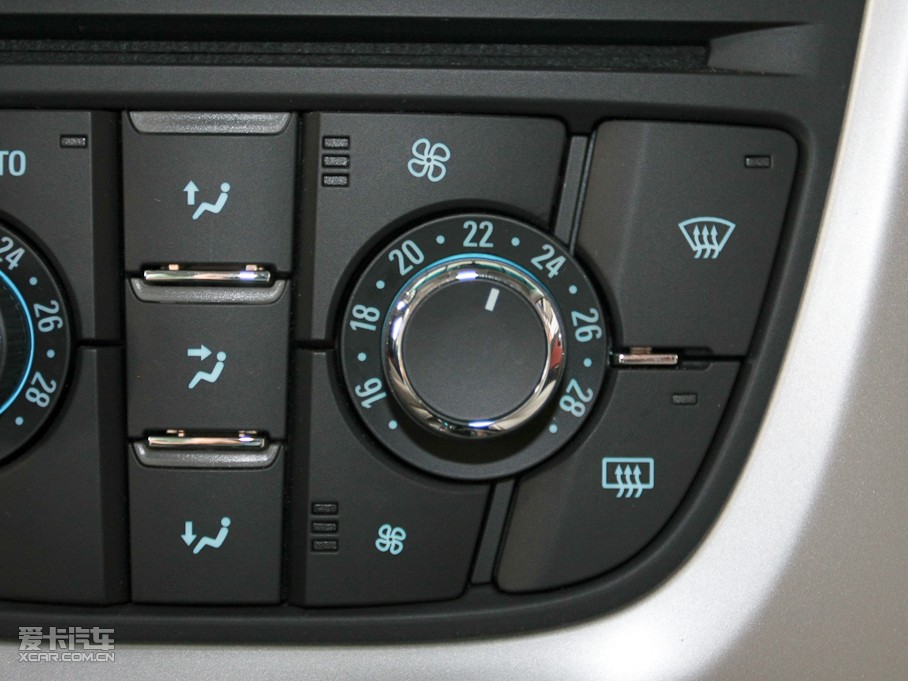 2010ӢGT 1.6T ԄJ\Ӱ            