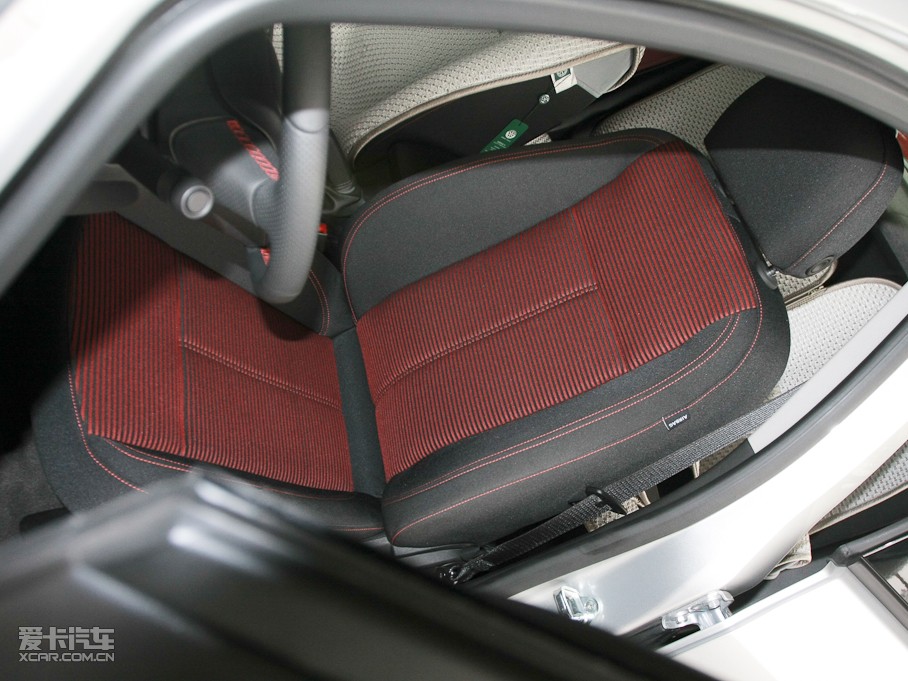 2010ӢGT 1.6T ԄJ\Ӱ            