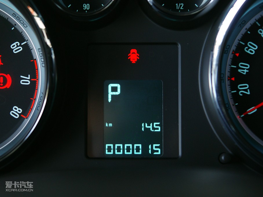 2010ӢGT 1.6T Ԅӕr\Ӱ