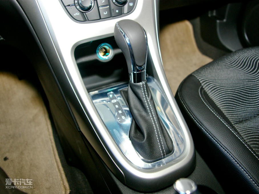 2010ӢGT 1.6T Ԅӕr\Ӱ