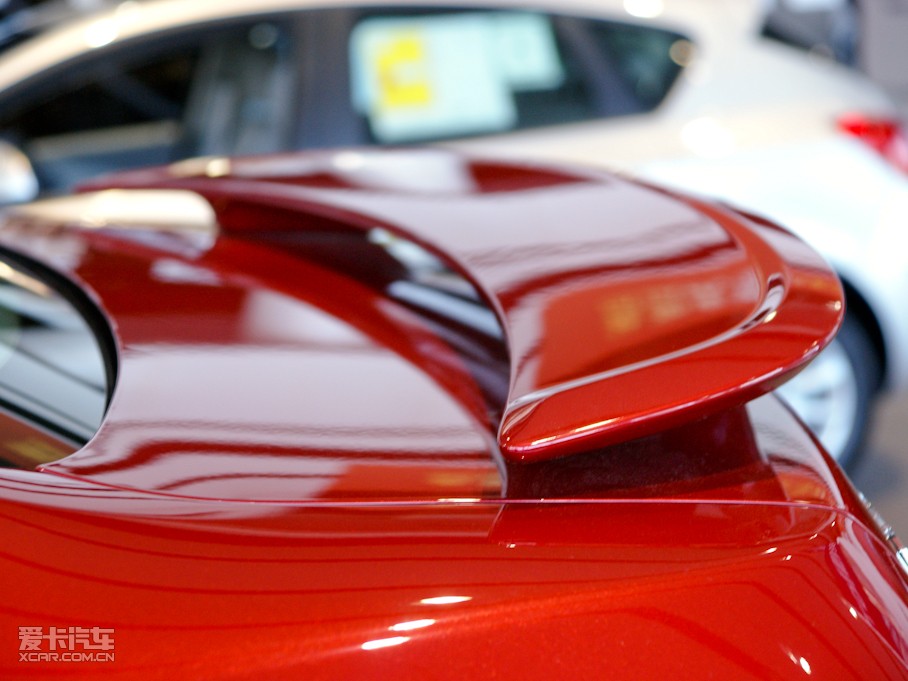 2010ӢGT 1.6T ԄJ\Ӱ            