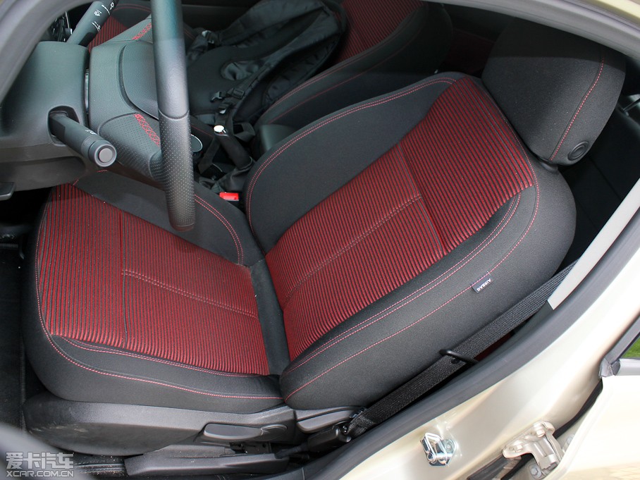 2010ӢGT 1.6T Ԅӕr\Ӱ