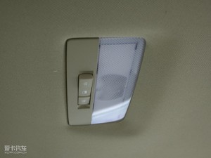 2010款1.8L 自动豪华版 空间座椅