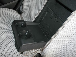 2010款1.6T 自动新锐运动版             空间座椅