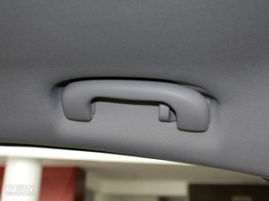 2010款1.6T 自动新锐运动版             空间座椅