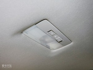 2010款1.6T 自动新锐运动版             空间座椅