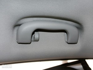 2010款1.6T 自动新锐运动版             空间座椅