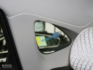 2010款1.6T 自动新锐运动版             空间座椅