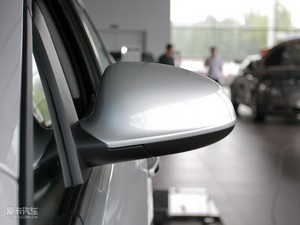 2010款1.6T 自动新锐运动版             后视镜