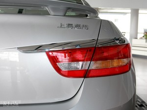 2010款1.6T 自动新锐运动版             尾灯