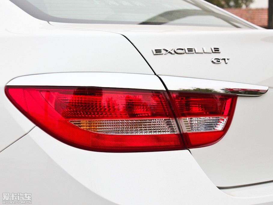 2011ӢGT 1.8L Ԅ(dng)r(sh)Ƥ