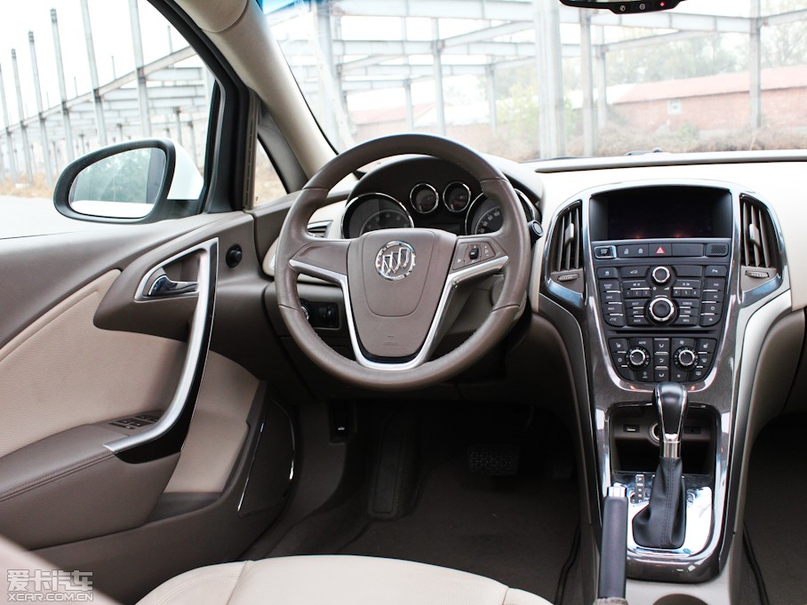 2011ӢGT 1.8L ԄӕrƤ