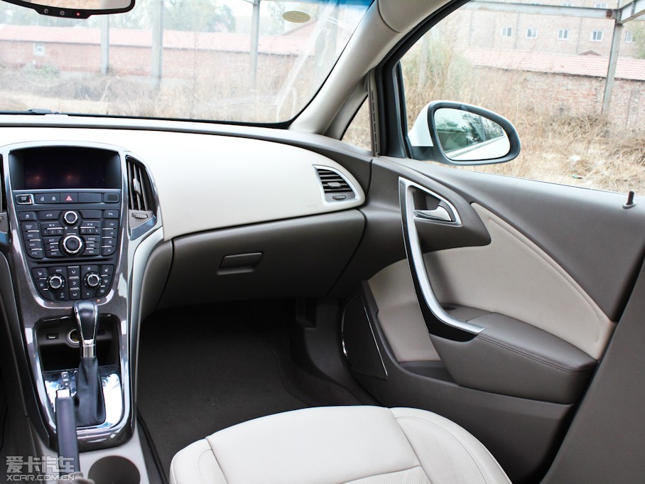 2011ӢGT 1.8L ԄӕrƤ