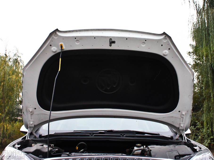 2011ӢGT 1.8L ԄӕrƤ