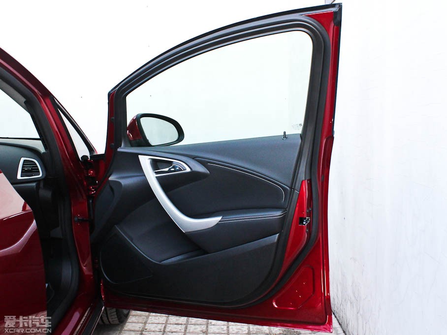 2011ӢGT 1.6T Ԅӕr\Ƥ