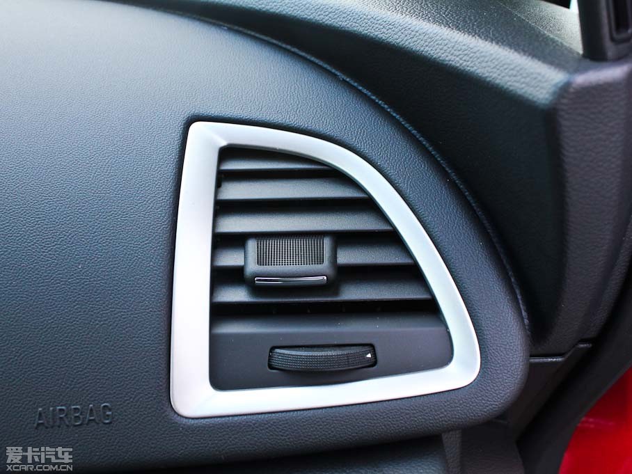 2011��Ӣ��GT 1.6T �Ԅ�(d��ng)�r(sh��)���\(y��n)��(d��ng)��Ƥ��