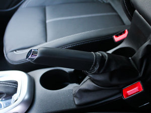 20111.6T Ԅ(dng)r(sh)\(yn)(dng)Ƥ v܇(ch)Ƅ(dng)