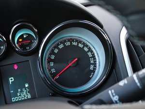 20111.6T Ԅӕr\Ƥ п؅^