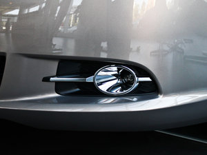 20112.4L eAssist° (ji)^