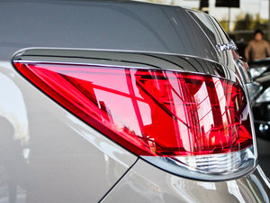 20112.4L eAssist° (ji)^