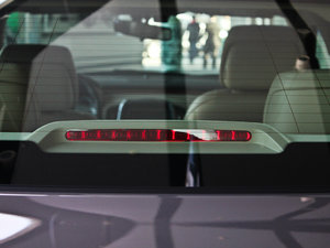 20112.4L eAssist° (ji)^