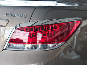 20112.4L eAssist° ^